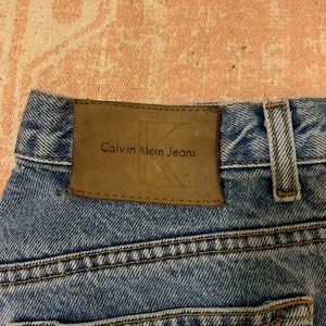 90’s Calvin Klein Mom Jeans - High-Waisted Y2K